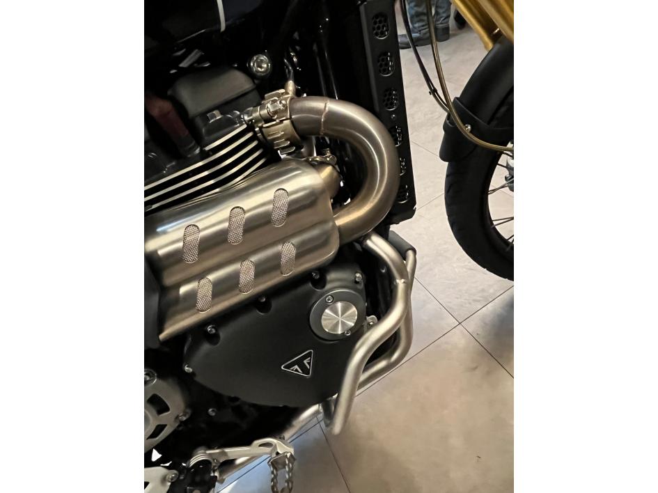 TRIUMPH SCRAMBLER 1200 XE