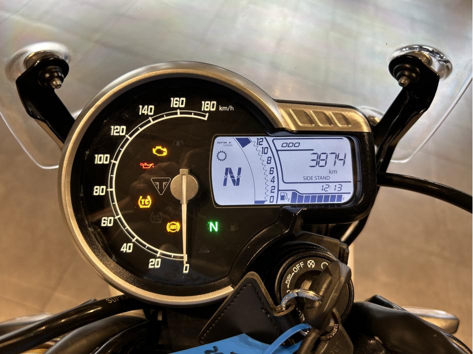 TRIUMPH Scrambler 400 X - 1ERE MAIN - TRES NOMBREUSES OPTIONS - 06/2025