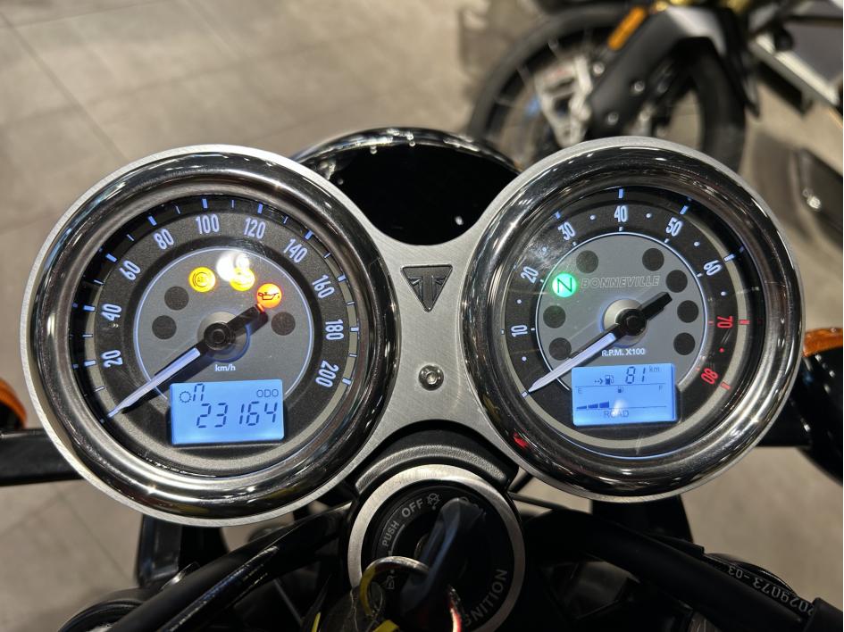 TRIUMPH Bonneville T100 ELIGIBLE A2