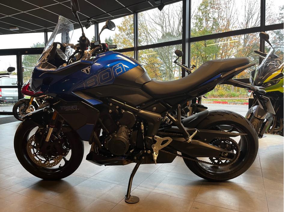 TRIUMPH 800 TIGER SPORT
