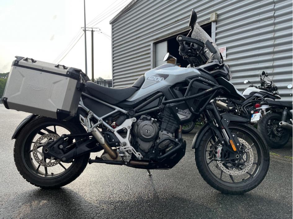 TRIUMPH TIGER 1200 GT PRO