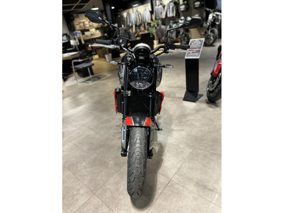 TRIUMPH TRIDENT 660 - ELIGIBLE A2