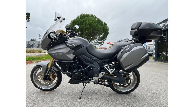 TRIUMPH TIGER 1050 SE