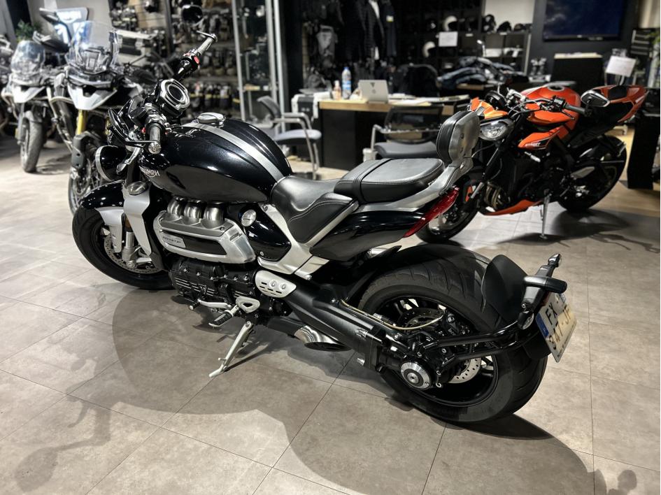 TRIUMPH ROCKET 3 R