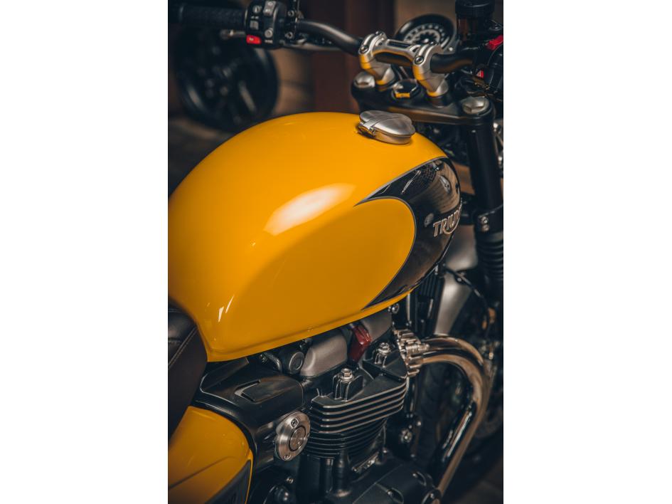 1200 SPEED TWIN SPORT