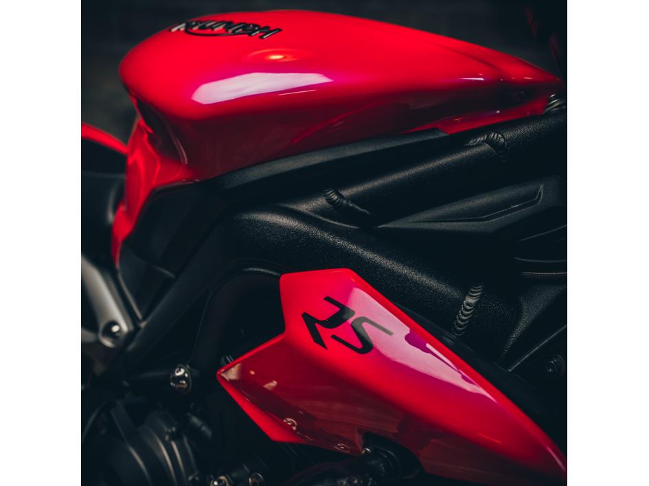 STREET TRIPLE RS PATATOR 3000