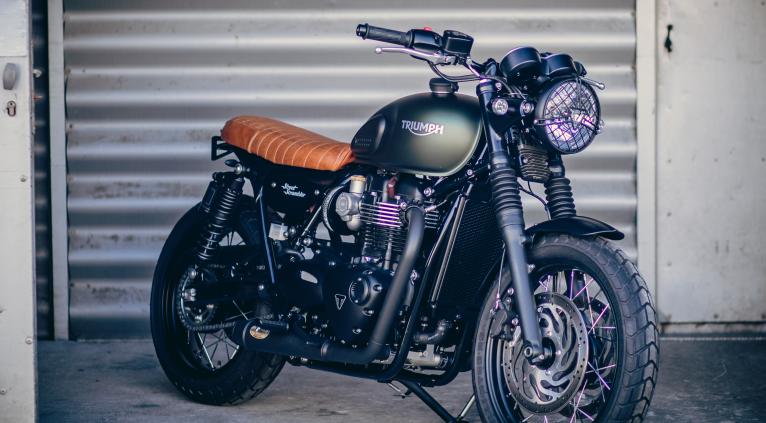 T120 STREET SCRAMBLER